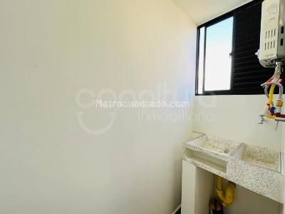 Apartamento de 2 alcobas en arriendo en San Lucas, Medellín, 90 m² · foto 15 de 15