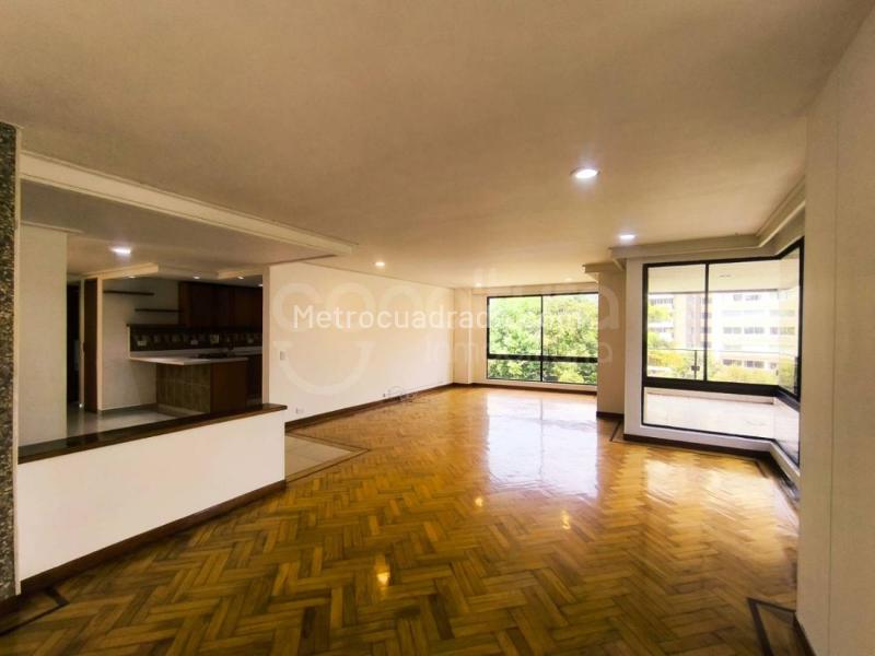 Apartamento en Arriendo de 3 Alcobas en Los Parra, El Poblado - 6