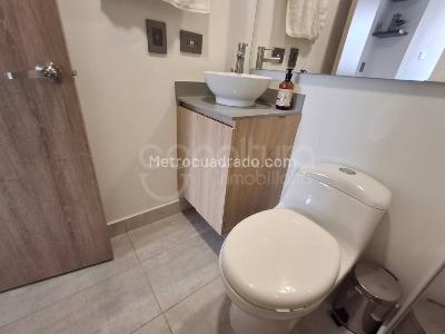 Apartamento de 2 alcobas en venta en Suramerica, Itagüí, 92 m² · foto 11 de 20