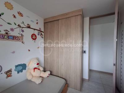 Apartamento de 2 alcobas en venta en Suramerica, Itagüí, 92 m² · foto 13 de 20
