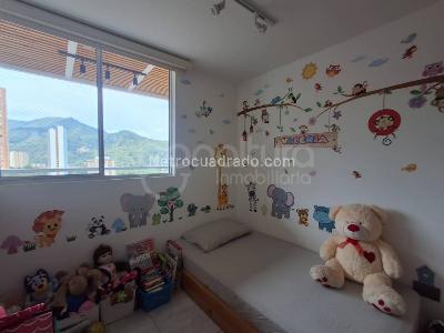 Apartamento de 2 alcobas en venta en Suramerica, Itagüí, 92 m² · foto 14 de 20
