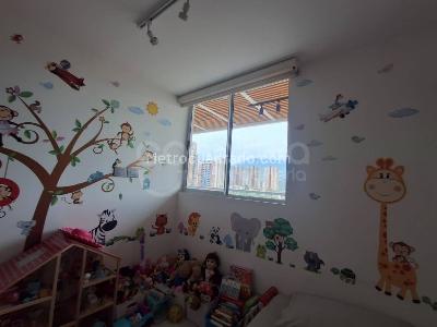 Apartamento de 2 alcobas en venta en Suramerica, Itagüí, 92 m² · foto 15 de 20