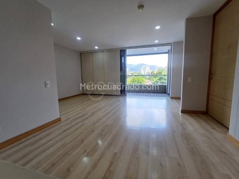 Apartamento en Arriendo, Loma De Los Benedictinos, Envigado - 4
