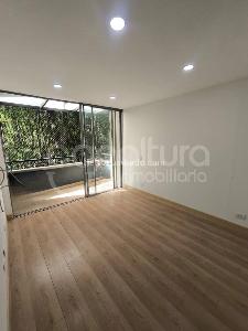 Apartamento de 3 alcobas en venta en El Poblado, Medellín, 82 m² · foto 6 de 13