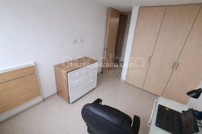 Apartamento de 2 alcobas en venta en Naranjal, Medellín, 74 m² · foto 5 de 9