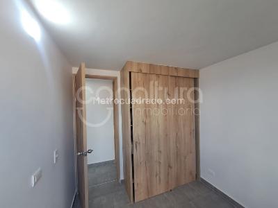 Apartamento de 2 alcobas en venta en Amazonia, Bello, 50 m² · foto 8 de 12