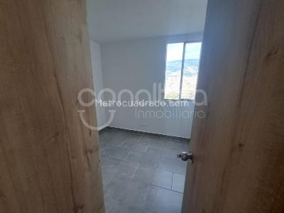 Apartamento de 2 alcobas en venta en Amazonia, Bello, 50 m² · foto 9 de 12