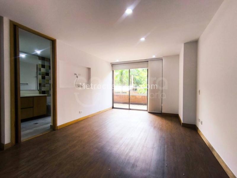 Cozy 2BR Apartment in Loma De Los Parra - 8