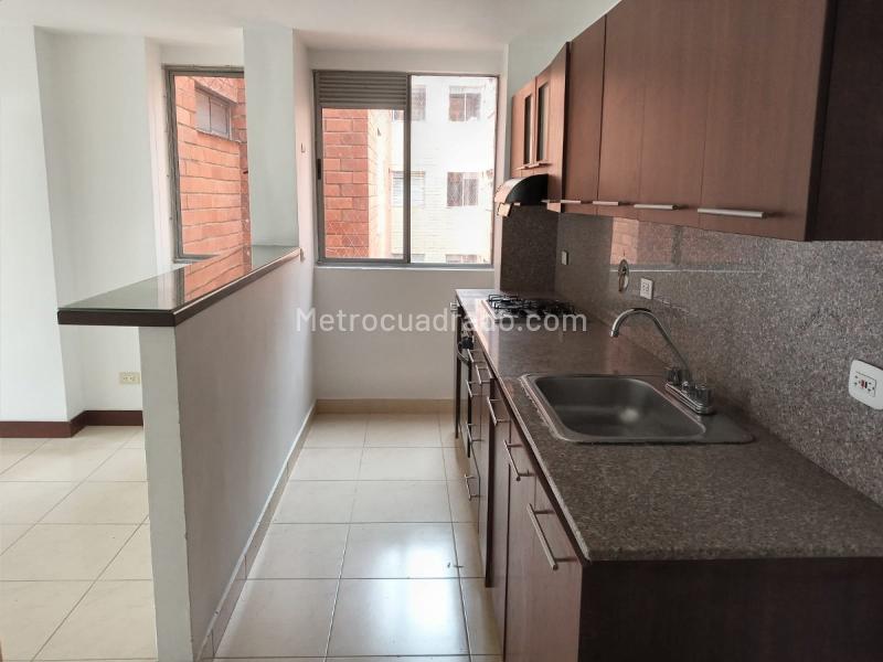 3BR Apartment in Loma Del Escobero (110 m²) - 2