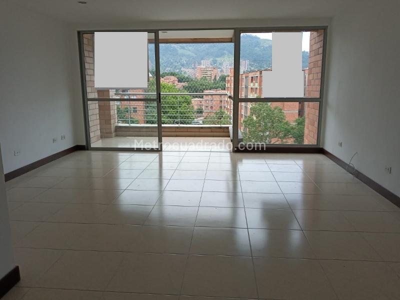 3BR Apartment in Loma Del Escobero (110 m²) - 4