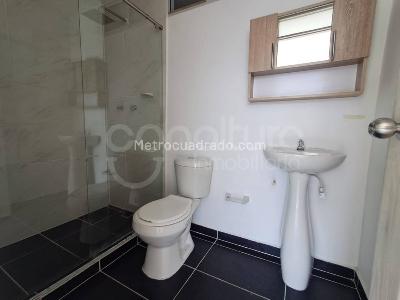 Apartamento de 3 alcobas en venta en Machado, Bello, 78 m² · foto 12 de 20