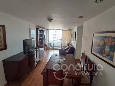 Apartamento en venta en Loma De Los Bernal, Medellín · foto 2 de 11