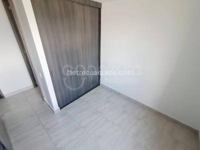 Apartamento de 3 alcobas en venta en Machado, Bello, 79 m² · foto 12 de 20