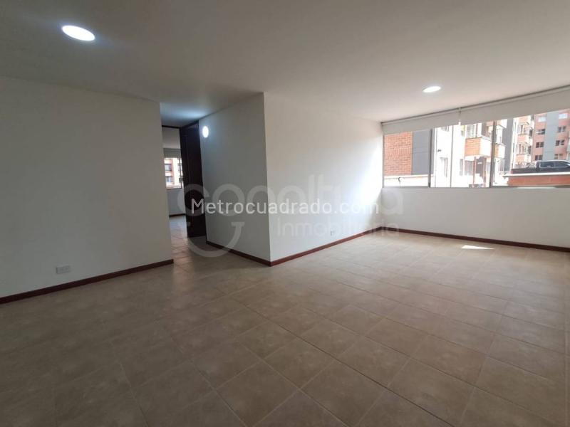 2BR Apartment with Pool in Patio Bonito - 6