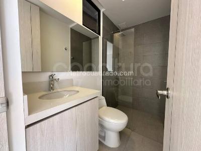 Apartamento en venta en Los Colores, Medellín · foto 13 de 18