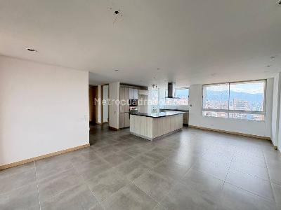 Apartamento de 3 alcobas en arriendo en Castropol, Medellín, 117 m² · foto 5 de 14