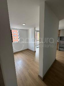 Apartamento en venta en La Mina, Envigado · foto 6 de 18