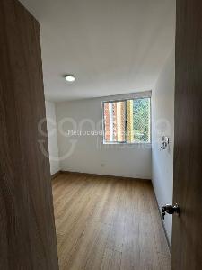 Apartamento en venta en La Mina, Envigado · foto 13 de 18