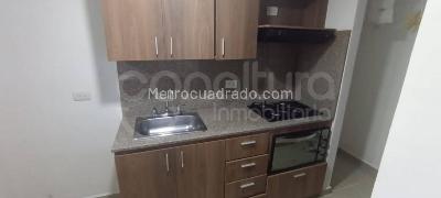 Apartamento de 3 alcobas en venta en Santa Ana, Bello, 74 m² · foto 2 de 18