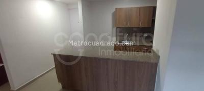 Apartamento de 3 alcobas en venta en Santa Ana, Bello, 74 m² · foto 5 de 18