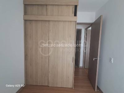 Apartamento de 2 alcobas en venta en San Jose, Sabaneta, 58 m² · foto 8 de 12