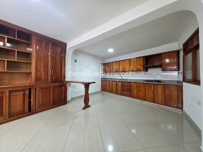 Apartamento de 3 alcobas en venta en Mesa, Envigado, 92 m² · foto 2 de 17