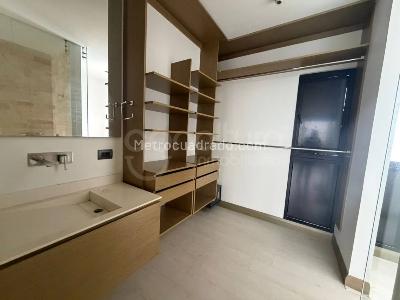 Apartamento en arriendo en San Lucas, Medellín · foto 6 de 11