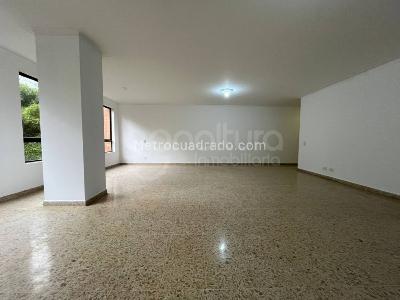 Apartamento en arriendo en Milla De Oro, Medellín · foto 6 de 18