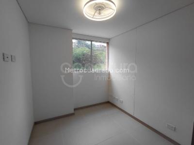 Apartamento en venta en Guayabalia, Itagüí · foto 14 de 19