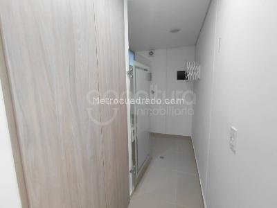 Apartamento en venta en Guayabalia, Itagüí · foto 16 de 19
