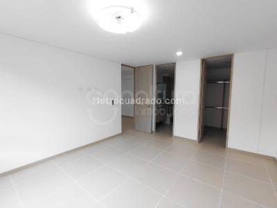 Apartamento en venta en Guayabalia, Itagüí · foto 7 de 19