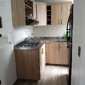 Apartamento en venta en Guayabalia, Itagüí · foto 2 de 19