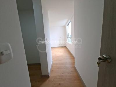 Apartamento en venta en La Mina, Envigado · foto 5 de 15