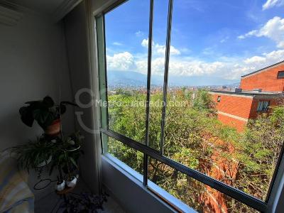 Apartamento de 3 alcobas en venta en Calasanz, Medellín, 54 m² · foto 13 de 16