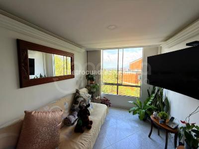 Apartamento de 3 alcobas en venta en Calasanz, Medellín, 54 m² · foto 4 de 16
