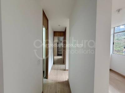 Apartamento en venta en Robledo, Medellín · foto 9 de 17