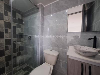 Apartamento de 2 alcobas en venta en Santa Ana, Bello, 52 m² · foto 12 de 15