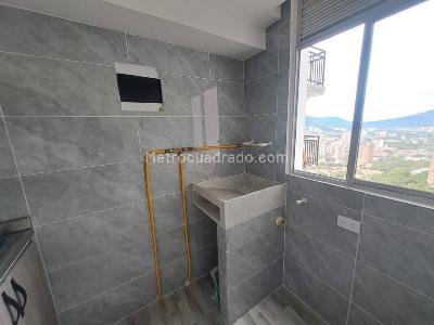 Apartamento de 2 alcobas en venta en Santa Ana, Bello, 52 m² · foto 13 de 15