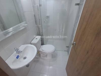 Apartamento de 2 alcobas en venta en Serramonte, Bello, 54 m² · foto 12 de 14