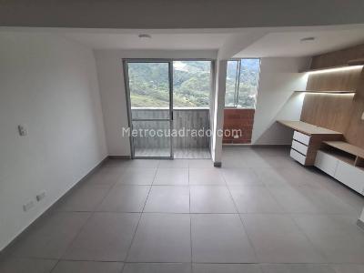 Apartamento de 2 alcobas en venta en Serramonte, Bello, 54 m² · foto 3 de 14