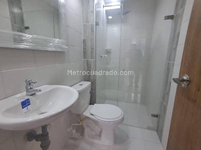 Apartamento de 2 alcobas en venta en Serramonte, Bello, 54 m² · foto 5 de 14