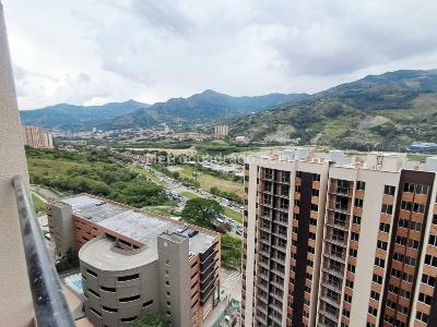 Apartamento de 3 alcobas en venta en La Navarra, Bello, 55 m² · foto 12 de 14