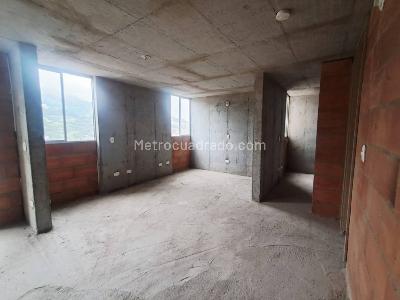 Apartamento de 3 alcobas en venta en La Navarra, Bello, 55 m² · foto 3 de 14