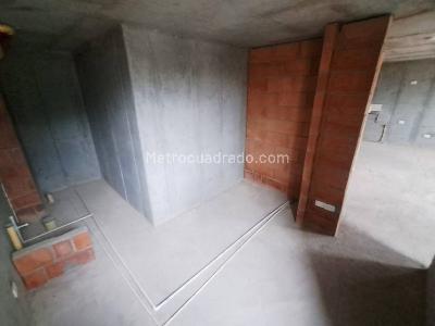 Apartamento de 3 alcobas en venta en La Navarra, Bello, 55 m² · foto 7 de 14