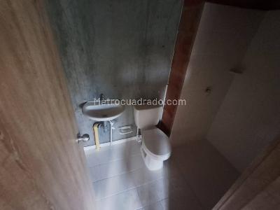 Apartamento de 3 alcobas en venta en La Navarra, Bello, 55 m² · foto 9 de 14