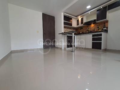 Apartamento de 2 alcobas en venta en Machado, Bello, 40 m² · foto 5 de 19