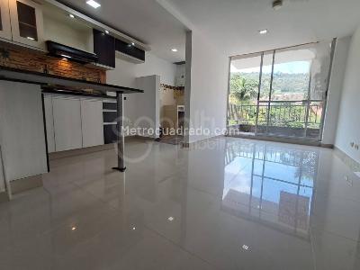 Apartamento de 2 alcobas en venta en Machado, Bello, 40 m² · foto 6 de 19