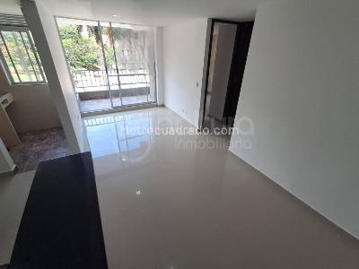 Apartamento de 2 alcobas en venta en Machado, Bello, 40 m² · foto 7 de 19