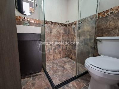Apartamento de 2 alcobas en venta en Machado, Bello, 40 m² · foto 10 de 19
