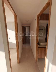 Apartamento de 3 alcobas en venta en Machado, Bello, 54 m² · foto 2 de 6